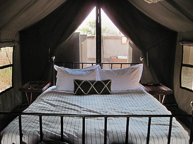 268 Kalahari woestijn, camp kalahari.jpg